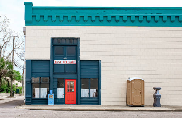 Best Luxury portable toilet rental  in Augusta, KS